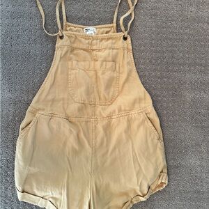 Billabong women’s short overalls